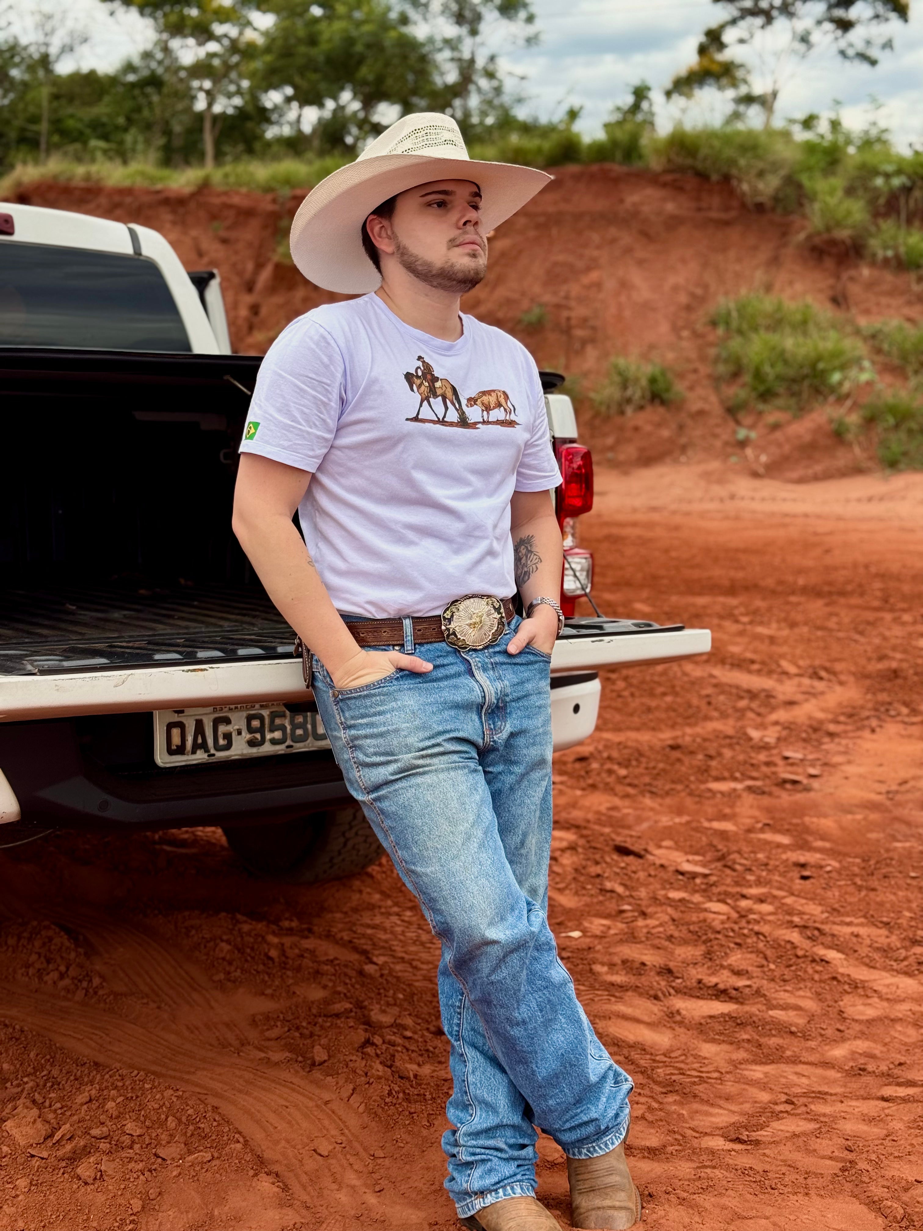 camiseta 100% algodão laço de boi